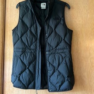 NorthFace women vest . Black size Small